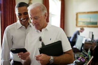 Der künftige US-Präsident Joe Biden mit Vorvorgänger Barack Obama