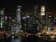 nächtliche Skyline von Singapur