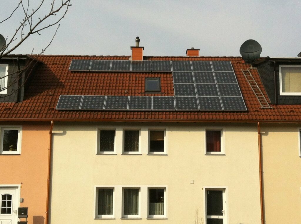Solarstromanlage auf Hausdach