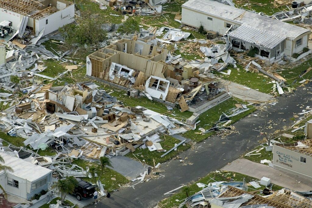 zerstörte Häuser nach einem Hurrikan