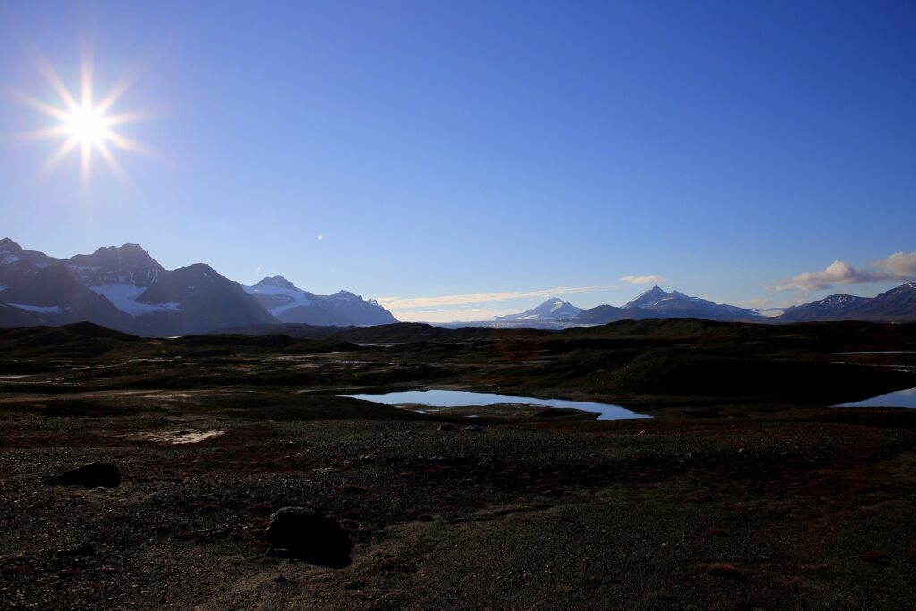 Auftauende Permafrostböden in der Arktis sind ein unkalkulierbares Risiko für die Erderhitzung