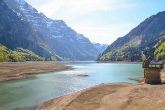 Weitgehend ausgetrockneter Staussee: Bei der Klimarettung ist vom neuen Deutschlandtempo wenig zu erkennen