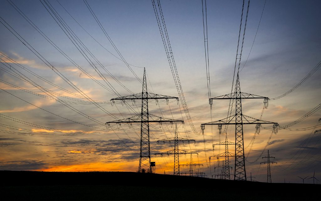 Überlandleitungen Deutschland wieder Nettoimporteur von Strom (Foto: www.ceus-design.de)